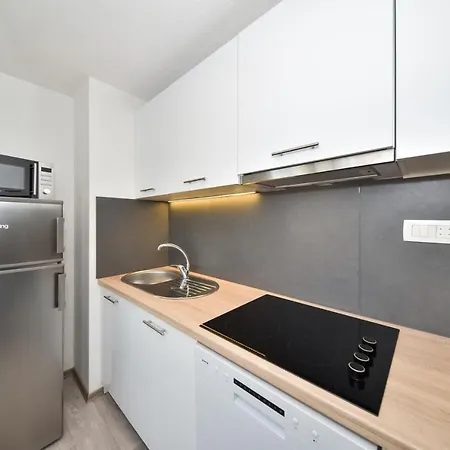 펜션 Mobile Homes, Zadar Dalmacija - Private Pool 프리블라카