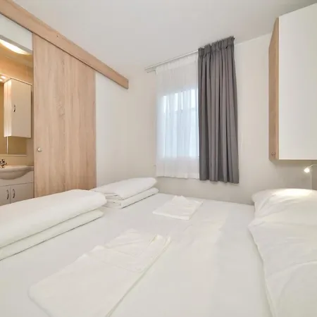 Hébergement de vacances Mobile Homes, Zadar Dalmacija - Private Pool Privlaka (Zadar)