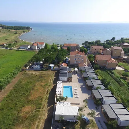 Mobile Homes, Zadar Dalmacija - Private Pool Ferienhaus